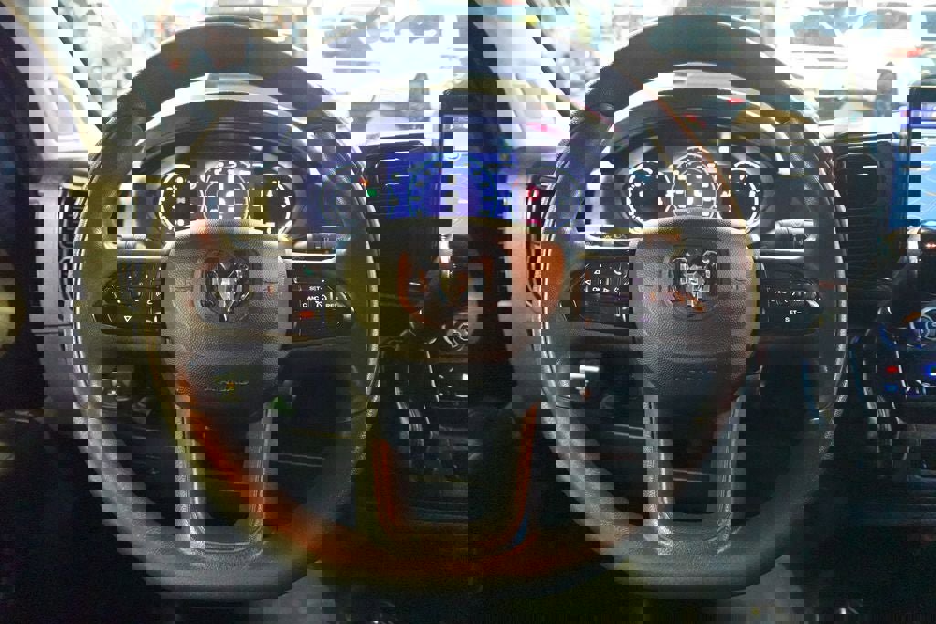 Used 2023 RAM ProMaster 2500 w/ Premium Convenience Group (B) image 9