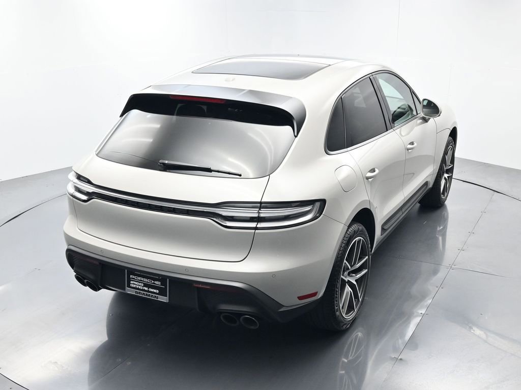 Certified 2026 Porsche Macan Turbo AWD/4WD image 39