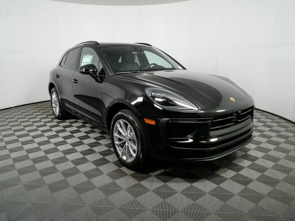 New 2026 Porsche Macan image 28