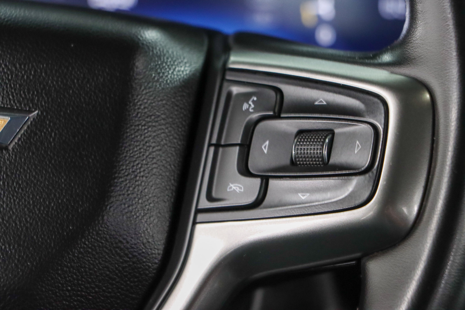 Used 2024 Chevrolet Silverado 2500 LTZ AWD/4WD image 15