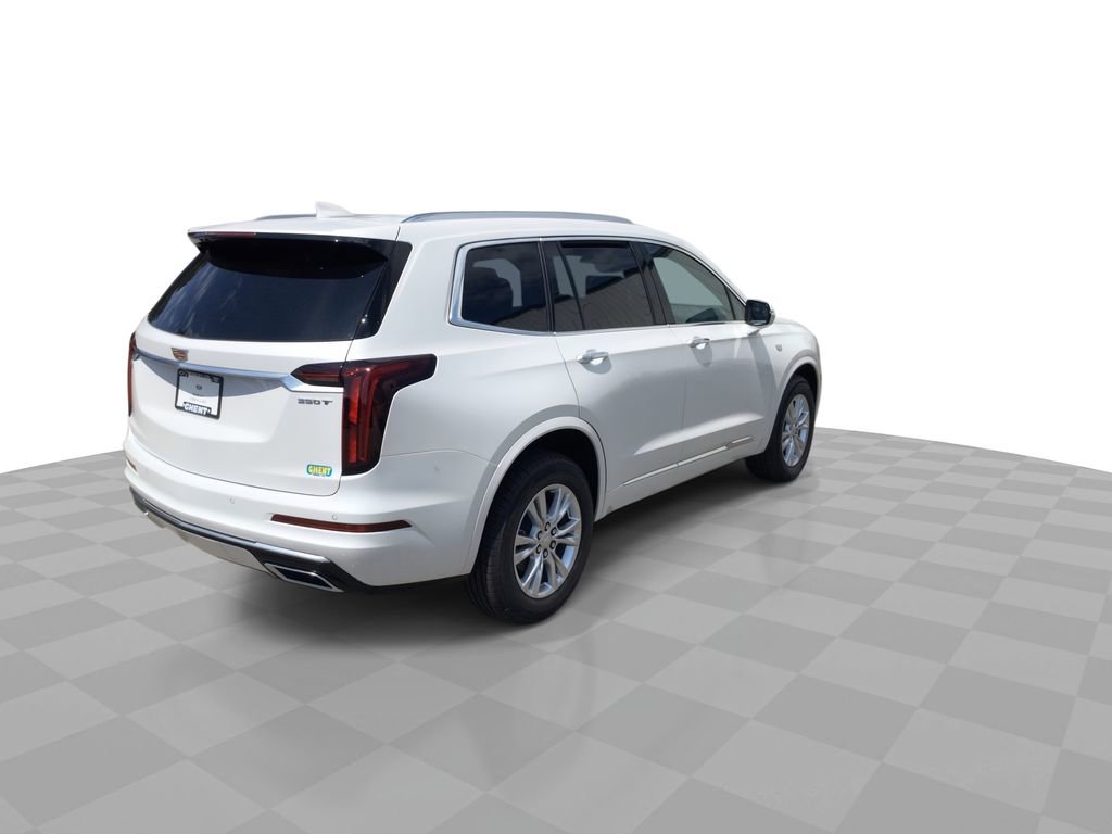 New 2025 Cadillac XT6 Luxury image 8
