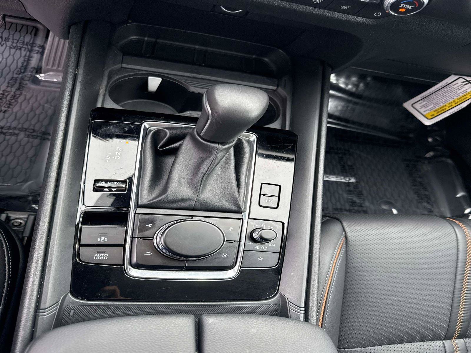 Certified 2025 MAZDA CX-50 2.5 Hybrid w/ Weather Package image 32