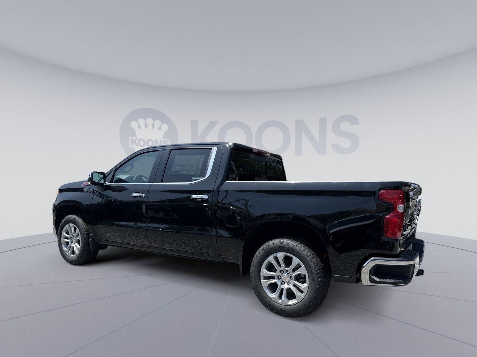 New 2026 Chevrolet Silverado 1500 LTZ w/ LTZ Premium Package AWD/4WD image 2