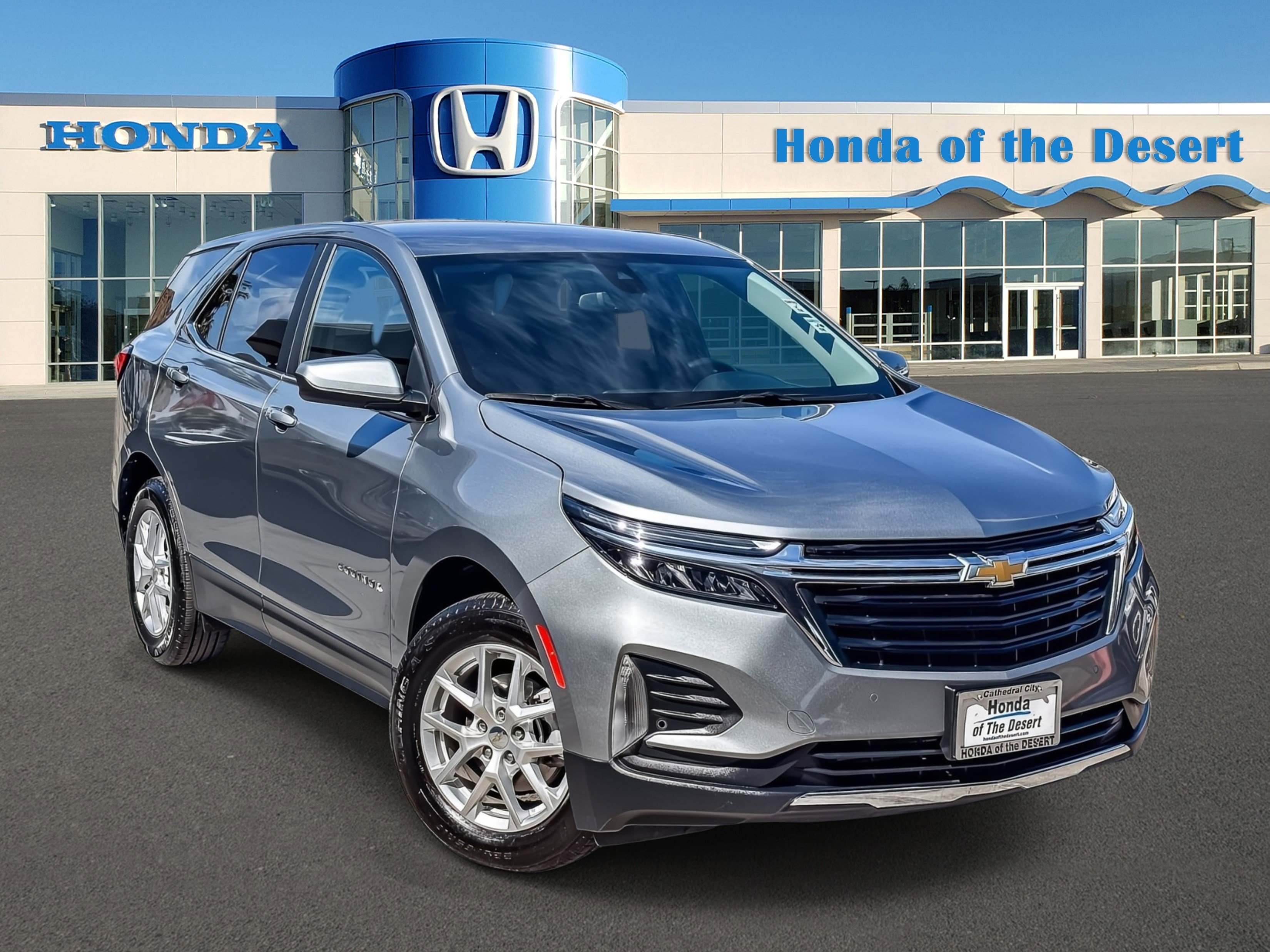 Used 2024 Chevrolet Equinox LT AWD/4WD image 1