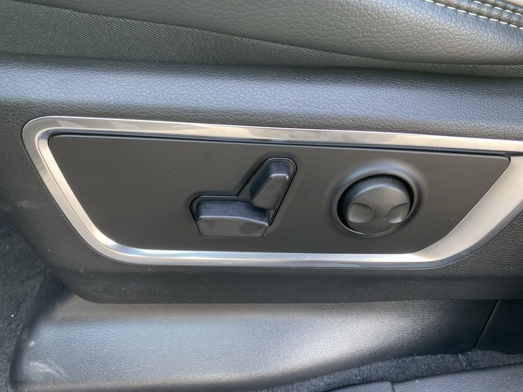 New 2026 RAM 1500 Laramie w/ Night Edition image 27