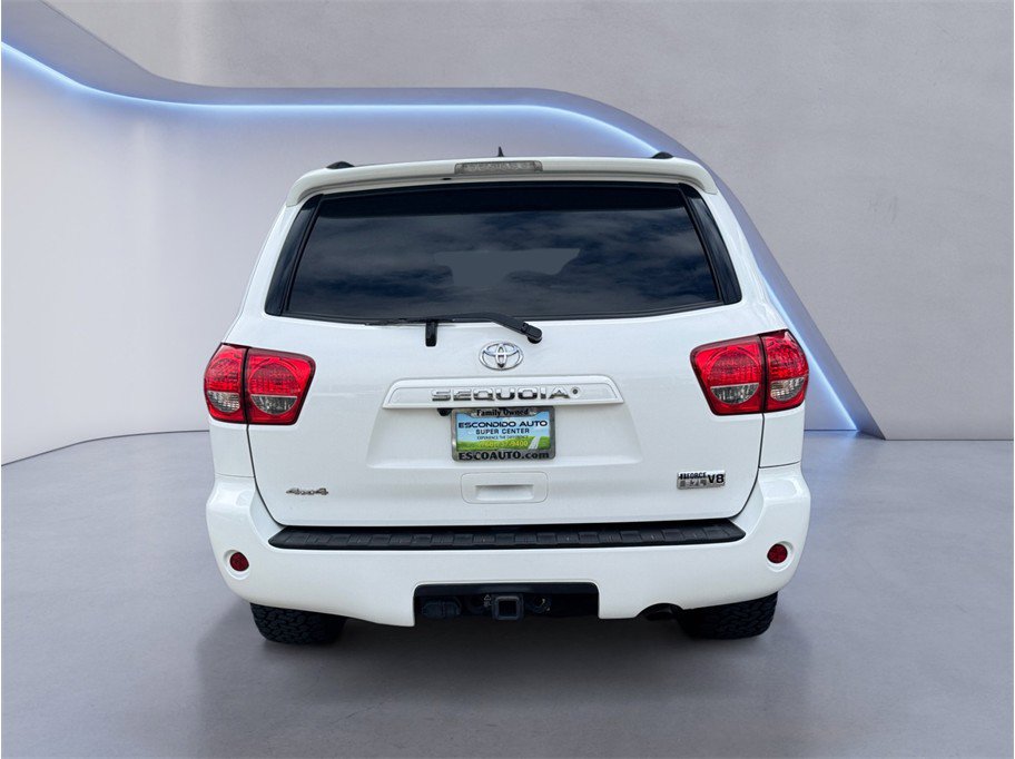 Used 2016 Toyota Sequoia SR5 AWD/4WD image 5