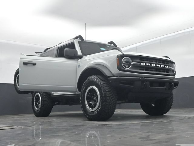 Certified 2021 Ford Bronco Black Diamond w/ Sasquatch Package AWD/4WD image 69