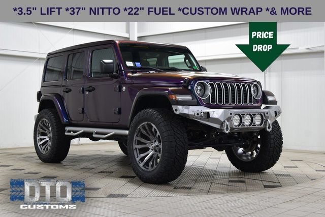 Used 2024 Jeep Wrangler Unlimited Sahara w/ Technology Group AWD/4WD video 1