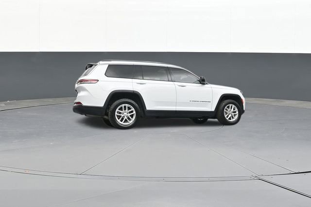 Used 2022 Jeep Grand Cherokee L Laredo w/ Luxury Tech Group I image 48