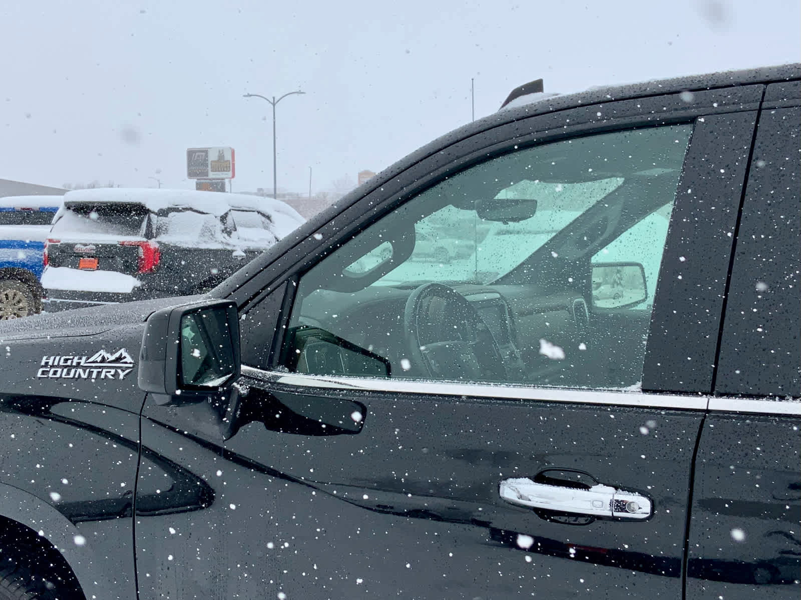 Used 2021 Chevrolet Silverado 1500 High Country image 9