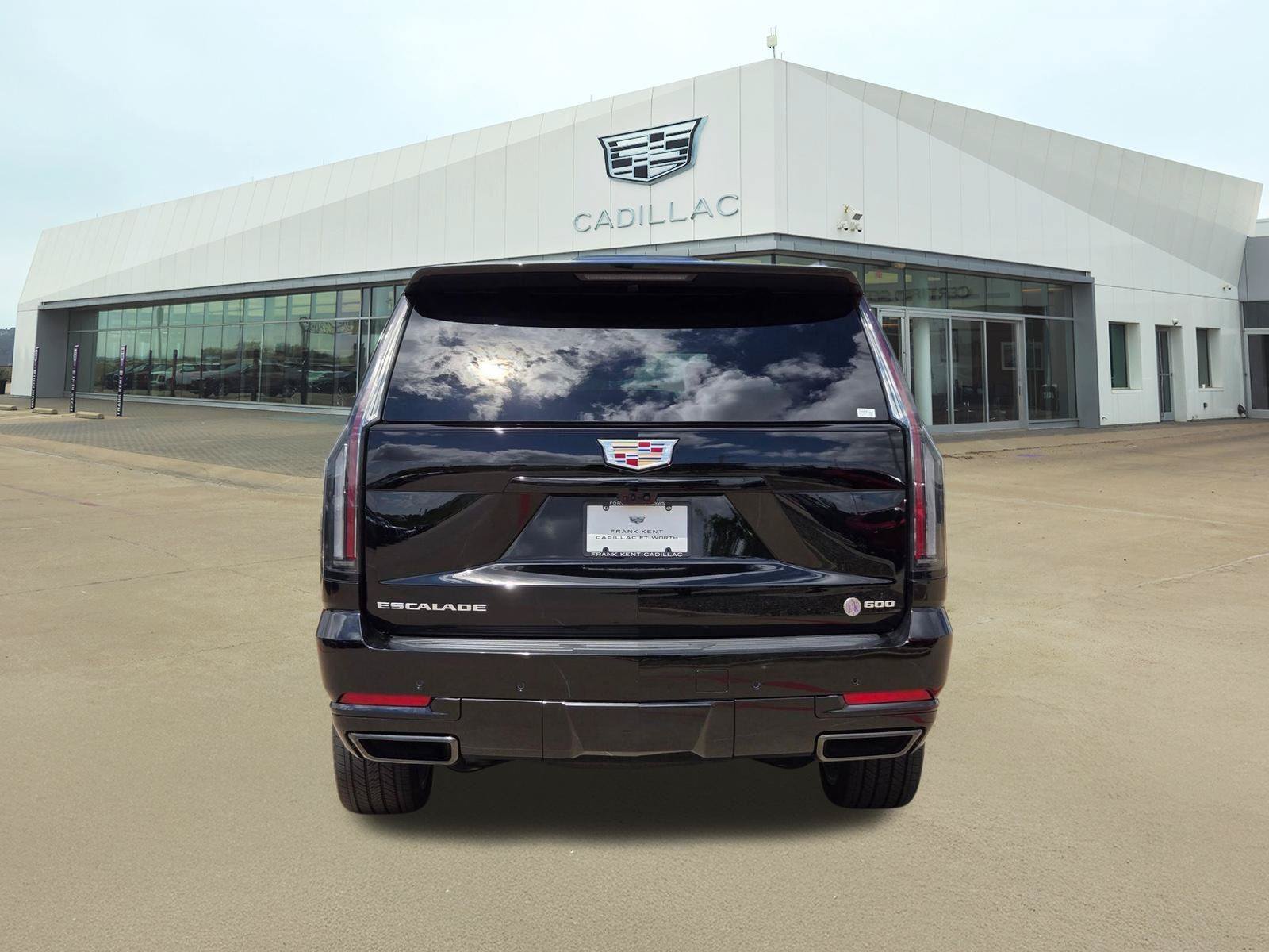 New 2026 Cadillac Escalade ESV Platinum Sport w/ LPO, Floor Liner Package AWD/4WD image 5