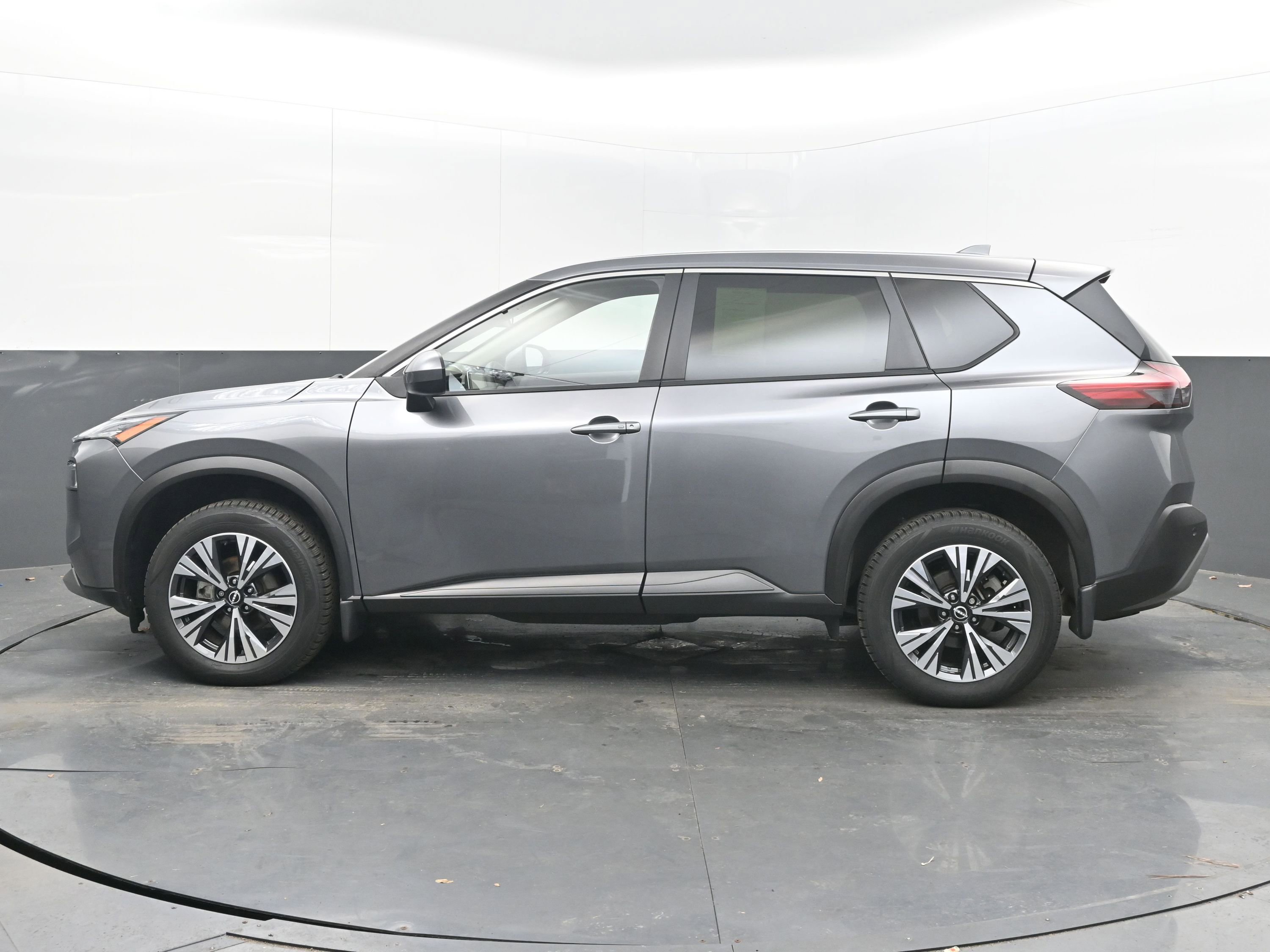 Certified 2023 Nissan Rogue SV image 5
