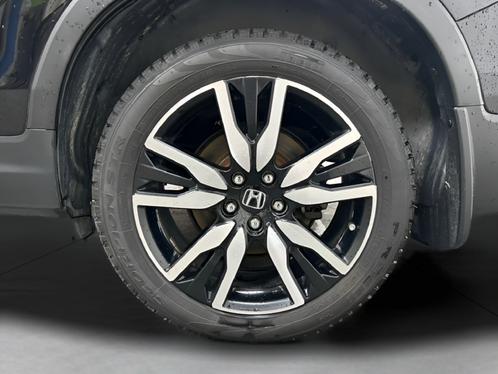 Certified 2022 Honda Pilot Touring image 30
