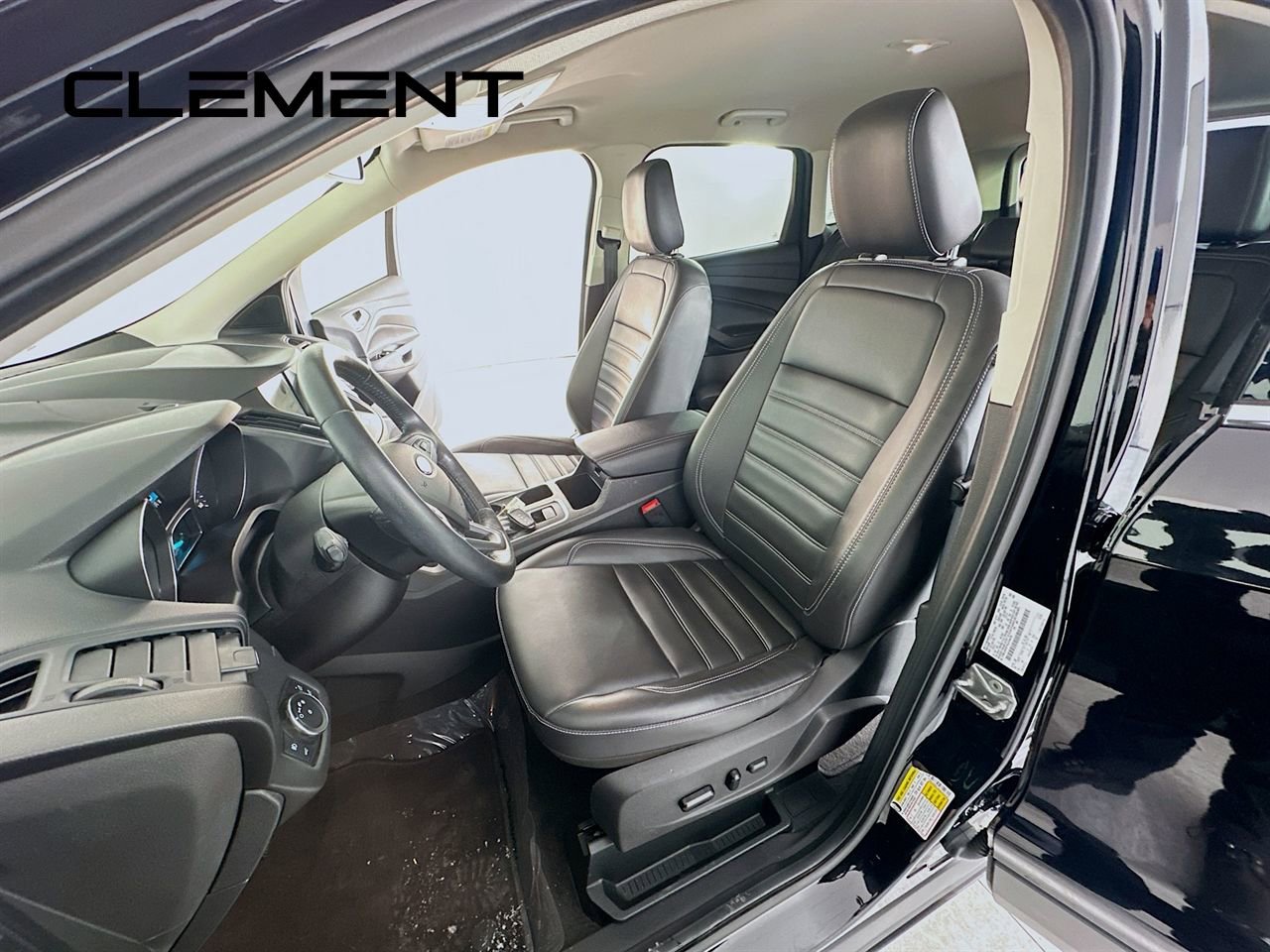 Used 2019 Ford Escape SEL image 29