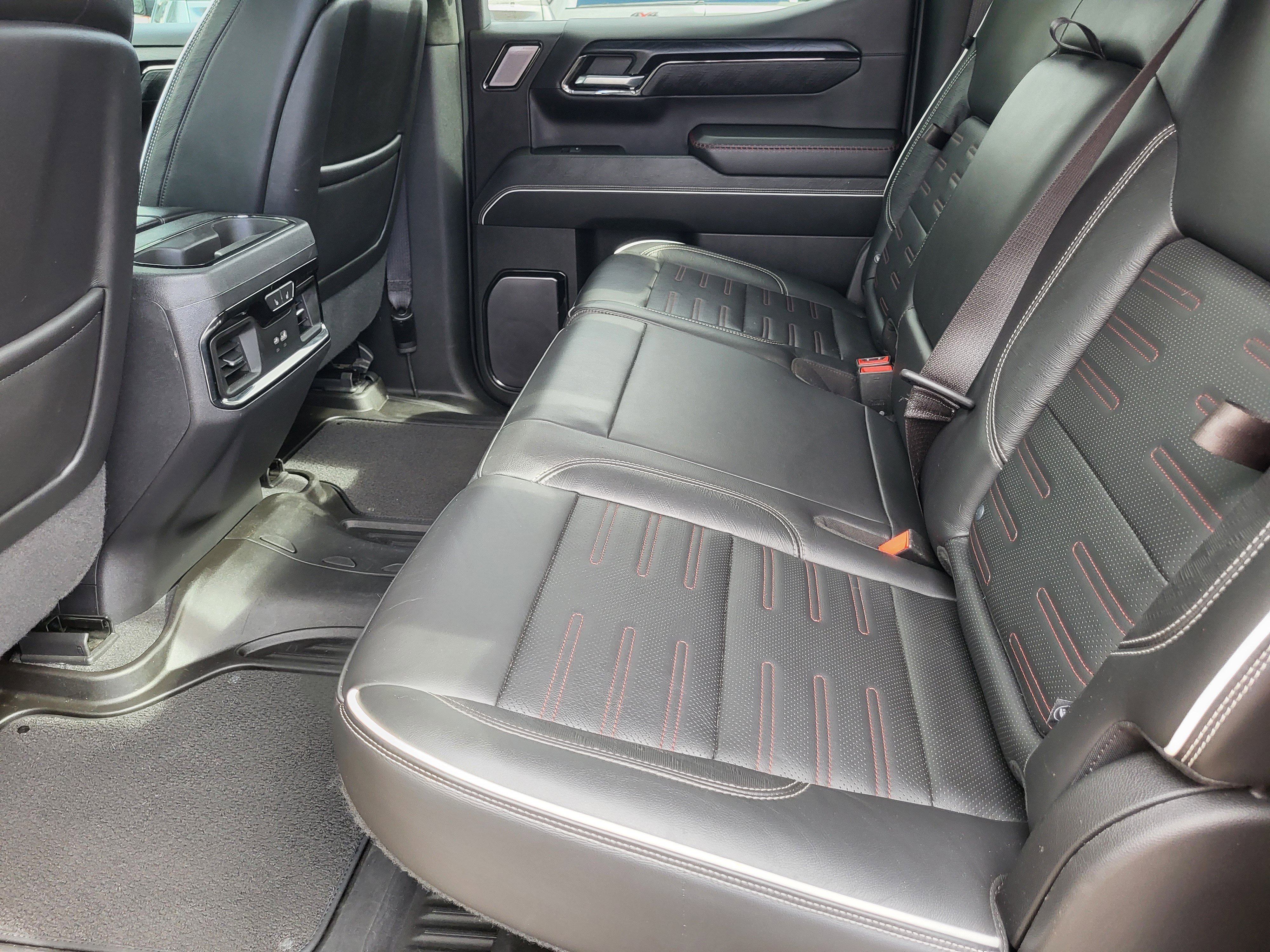 Used 2023 GMC Sierra 1500 AT4X image 24