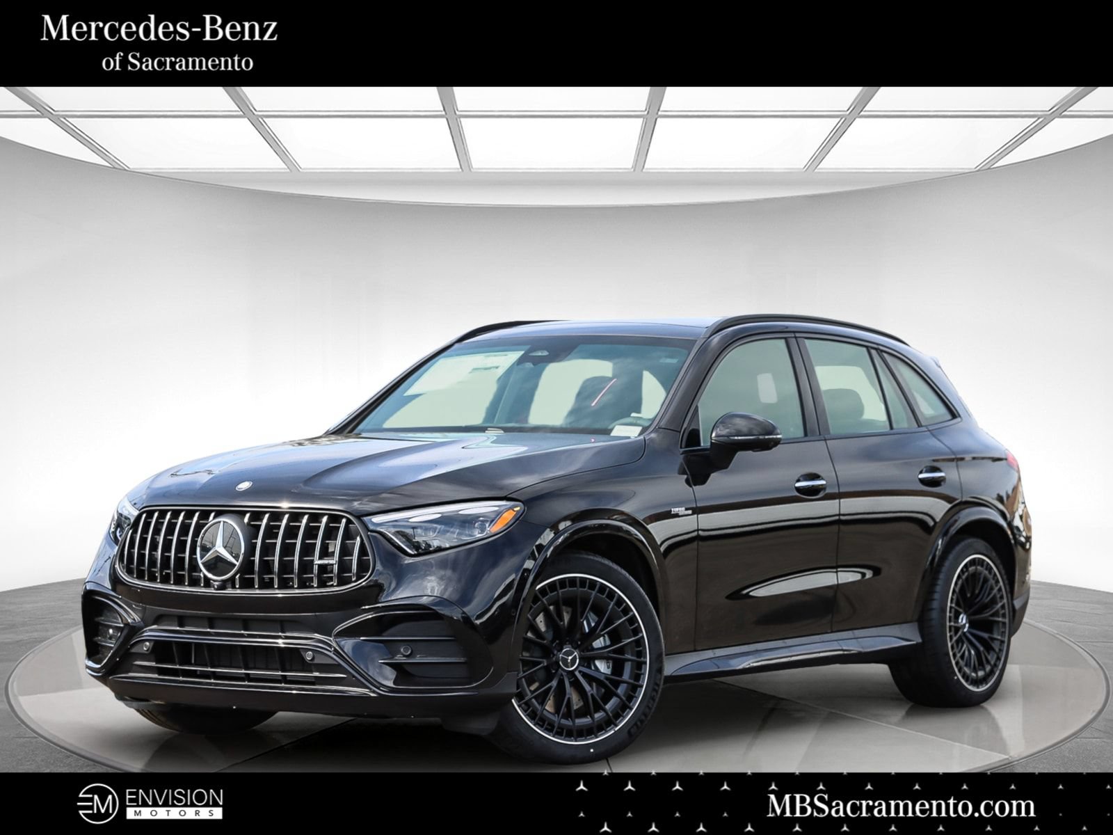 New 2025 Mercedes-Benz GLC 43 AMG 4MATIC image 1