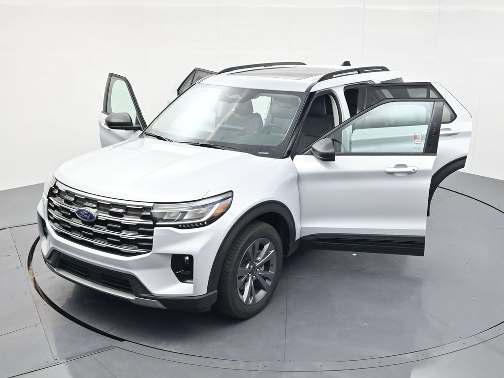 New 2026 Ford Explorer Active w/ Active Comfort Package AWD/4WD image 36