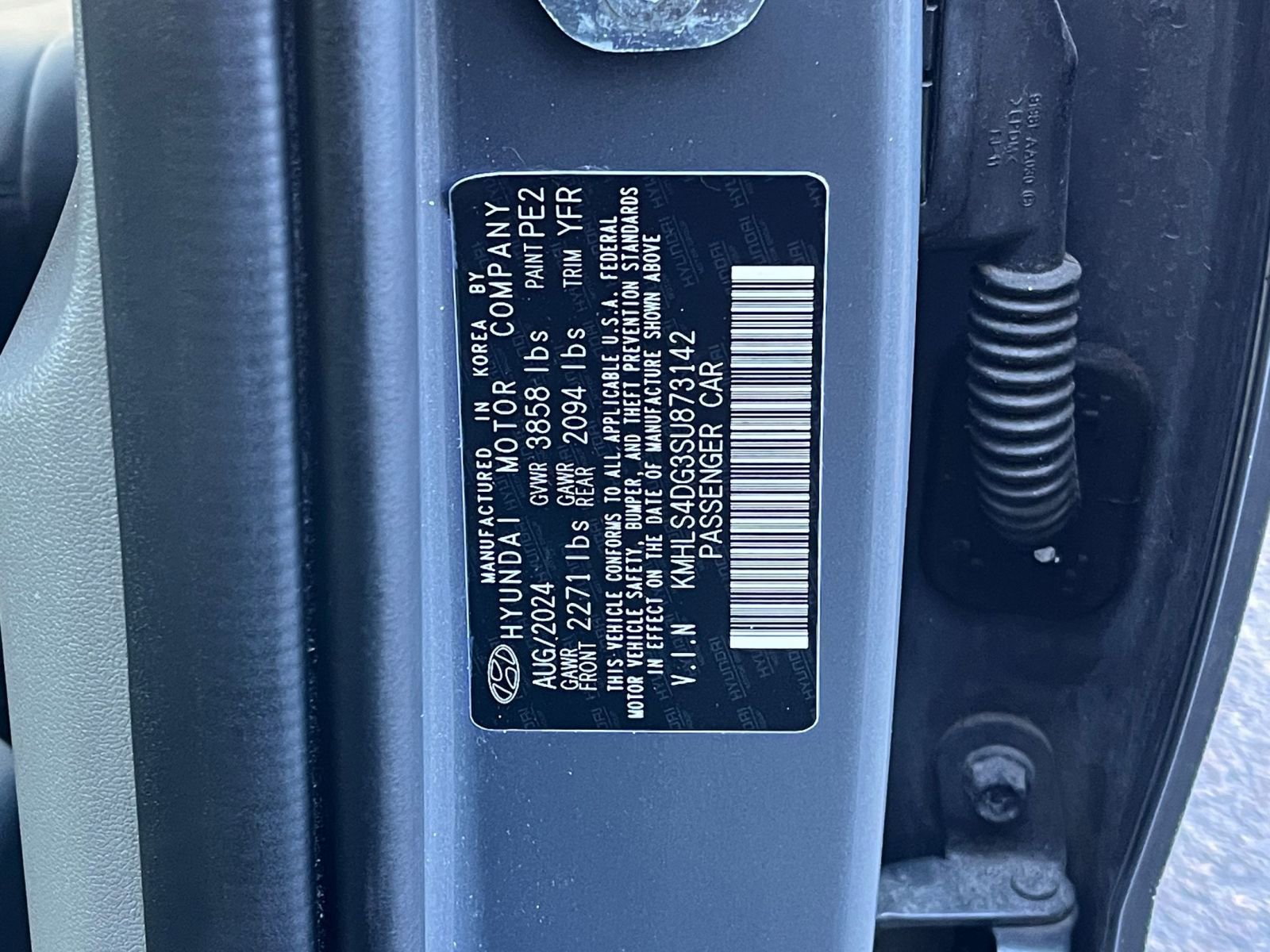 Used 2025 Hyundai Elantra SEL image 25