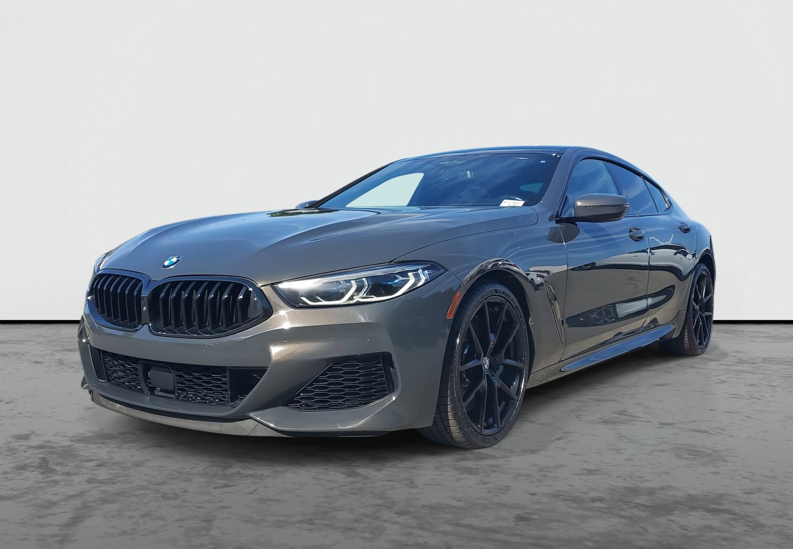 Used 2022 BMW M850i Gran Coupe xDrive image 2