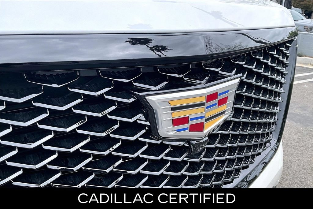 Certified 2025 Cadillac Escalade ESV Sport Platinum AWD/4WD image 29