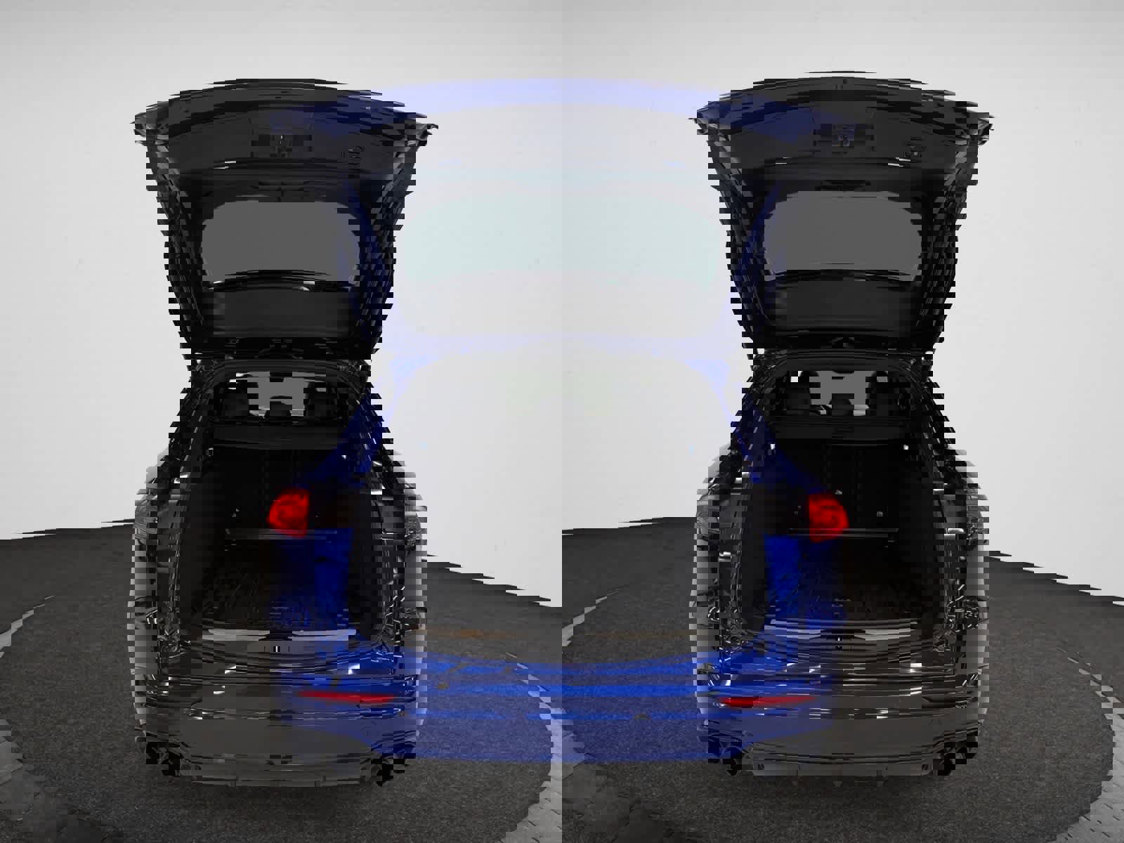 Used 2023 Maserati Grecale GT image 7