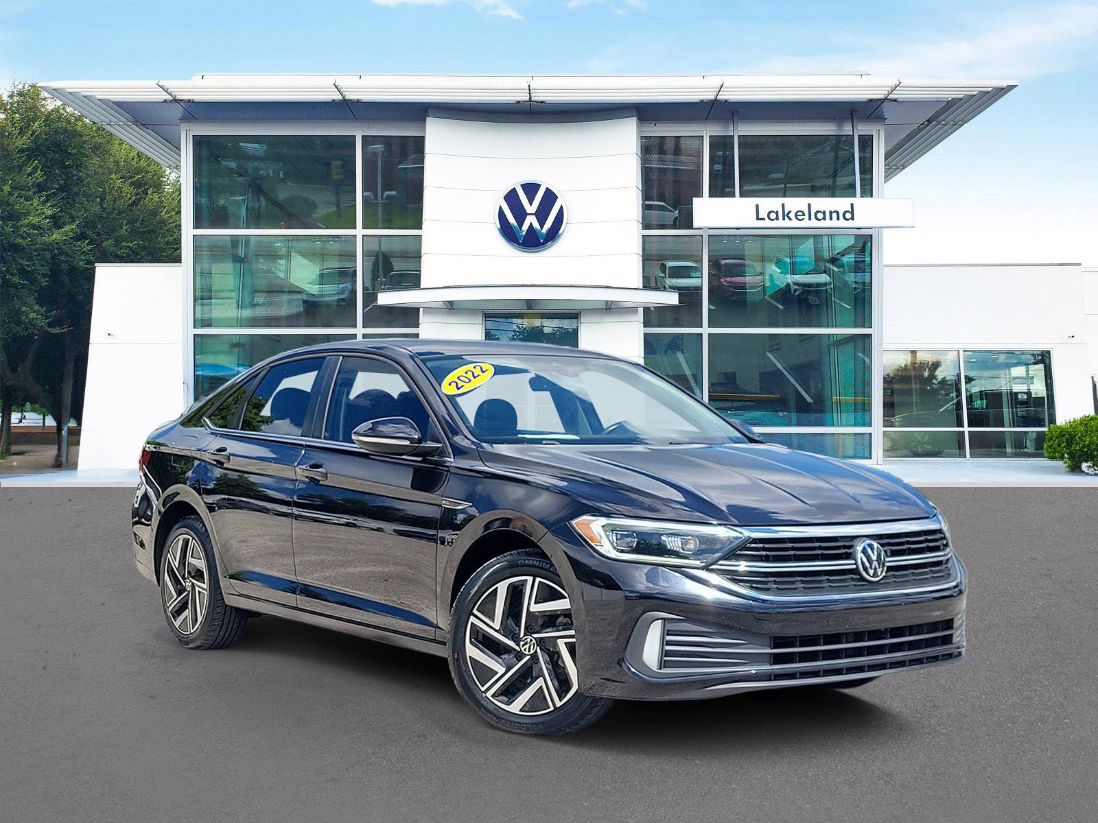 Used 2022 Volkswagen Jetta SEL FWD image 2