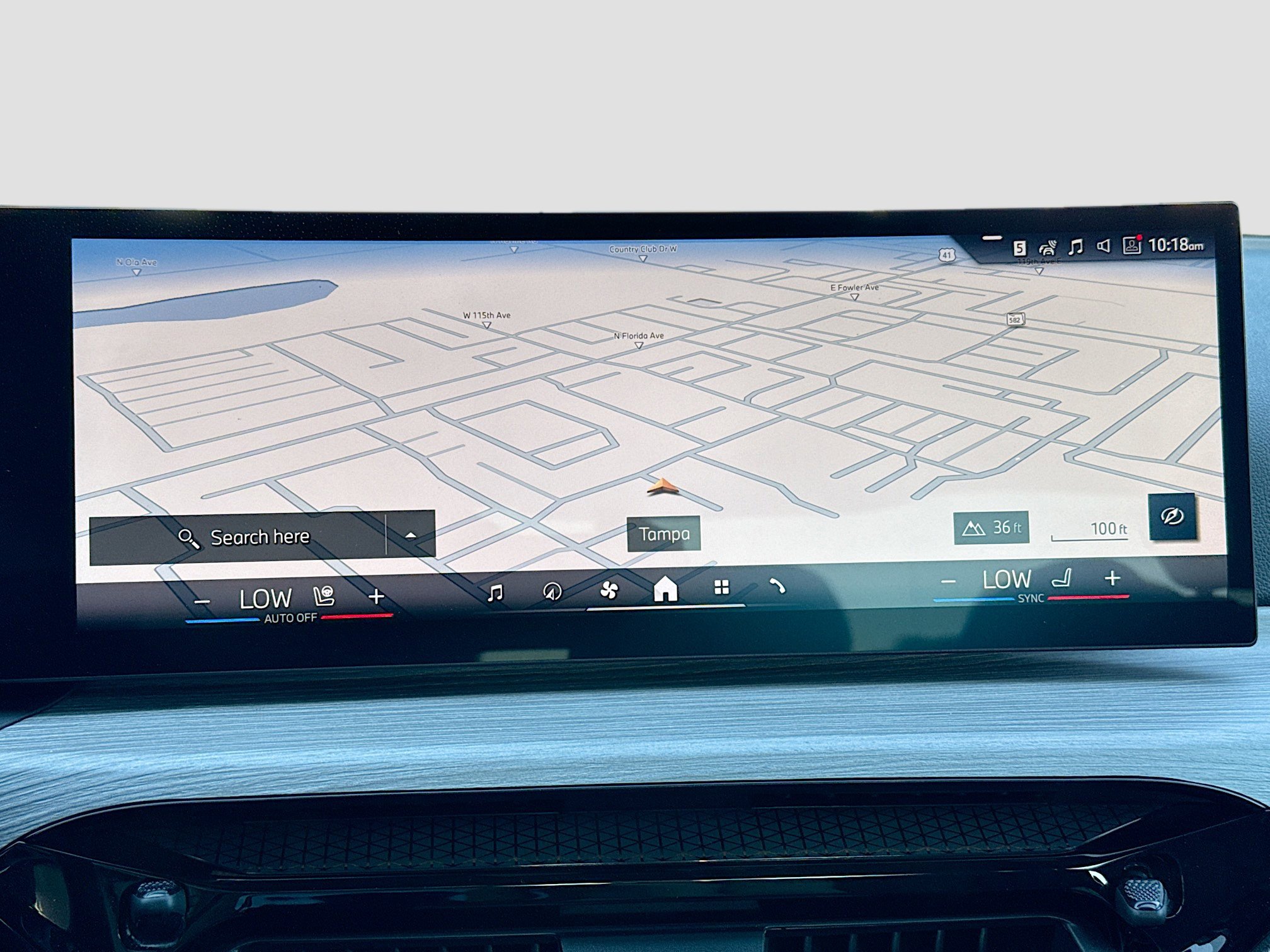 New 2026 BMW 330i Sedan w/ Convenience Package image 34