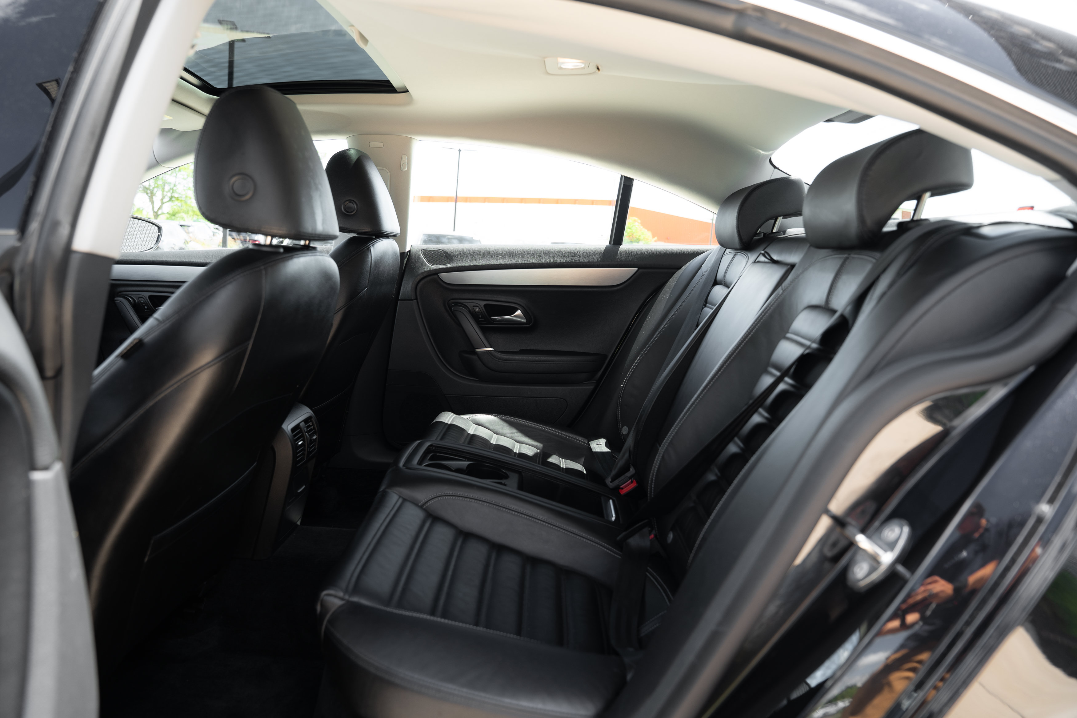 Used 2009 Volkswagen CC Luxury FWD image 22