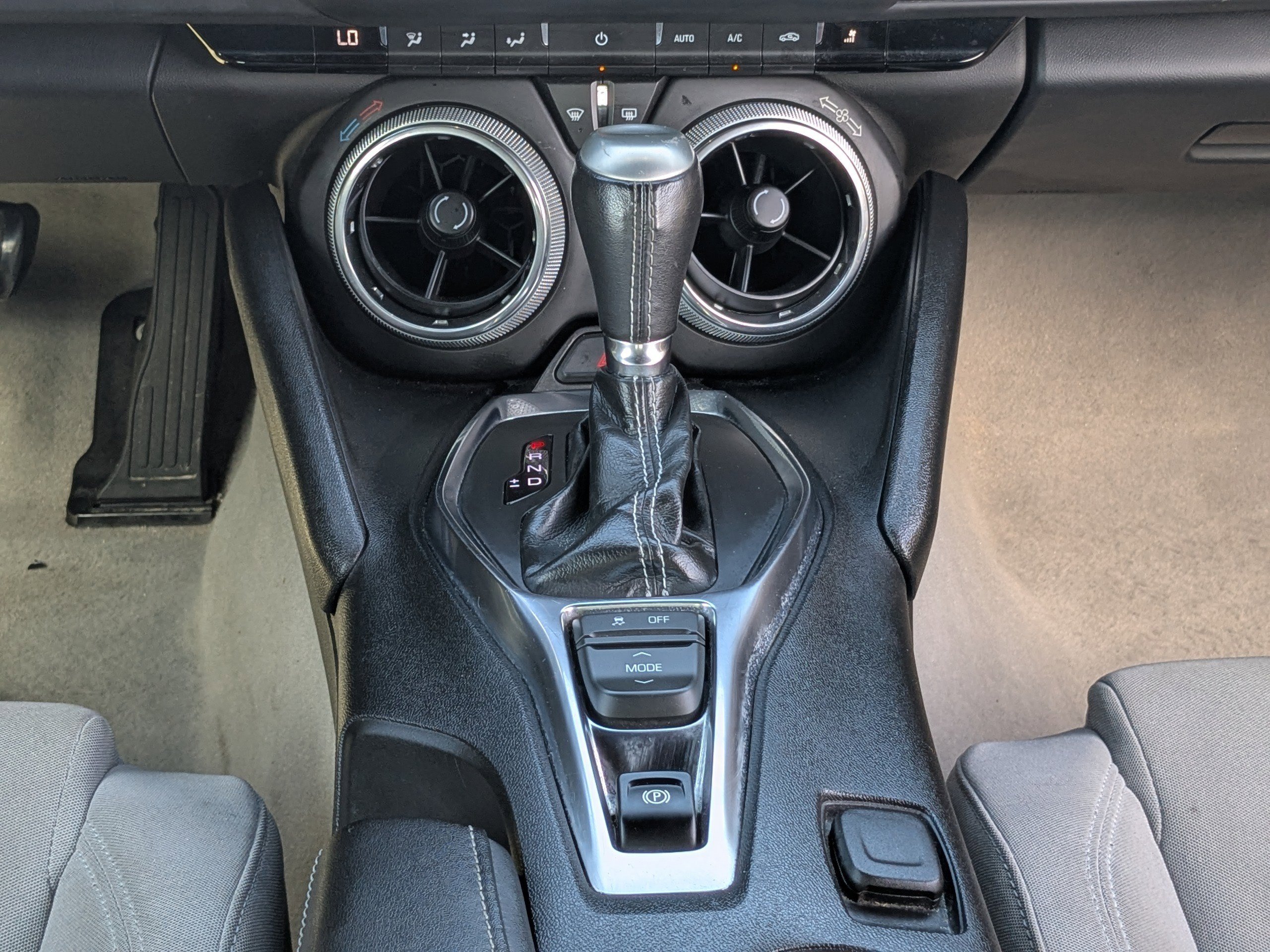 Used 2023 Chevrolet Camaro LT image 20