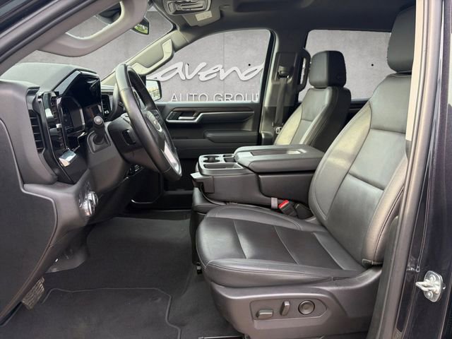 Certified 2025 GMC Sierra 1500 SLT RWD image 19