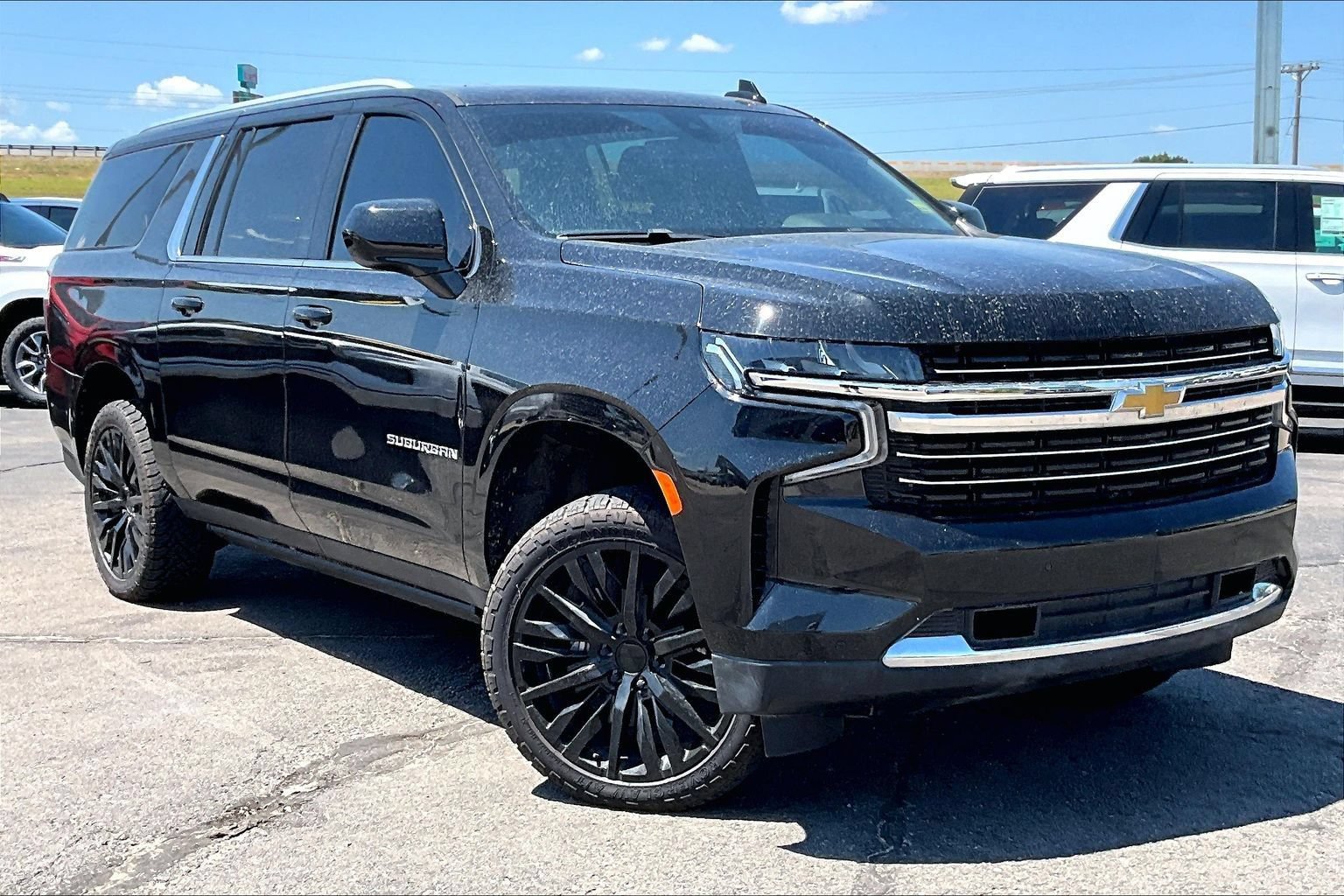 Used 2022 Chevrolet Suburban LT AWD/4WD image 10