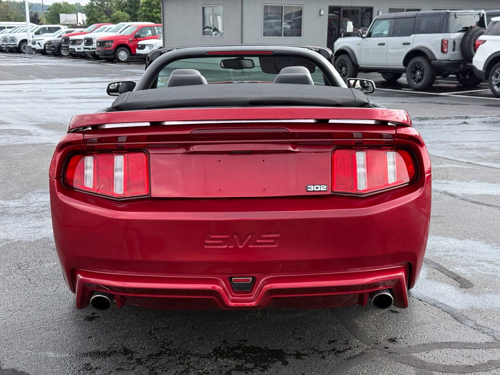 Used 2011 Ford Mustang GT Premium w/ Electronics Pkg RWD image 5