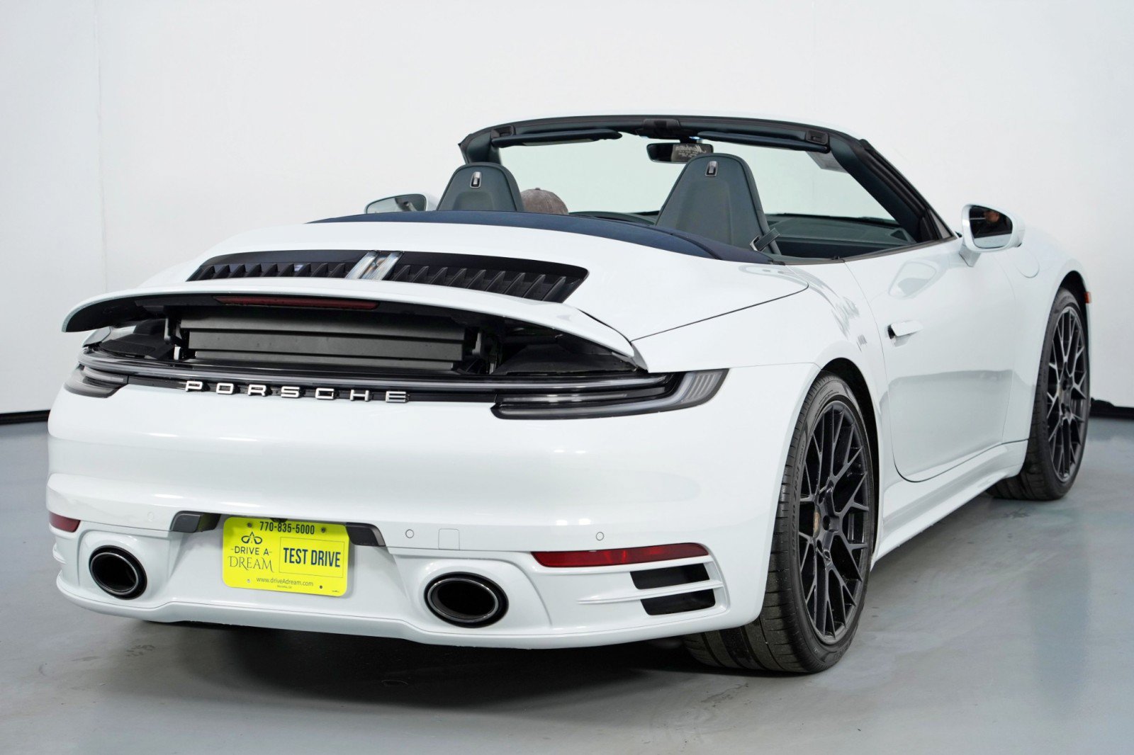 Used 2022 Porsche 911 Carrera image 46