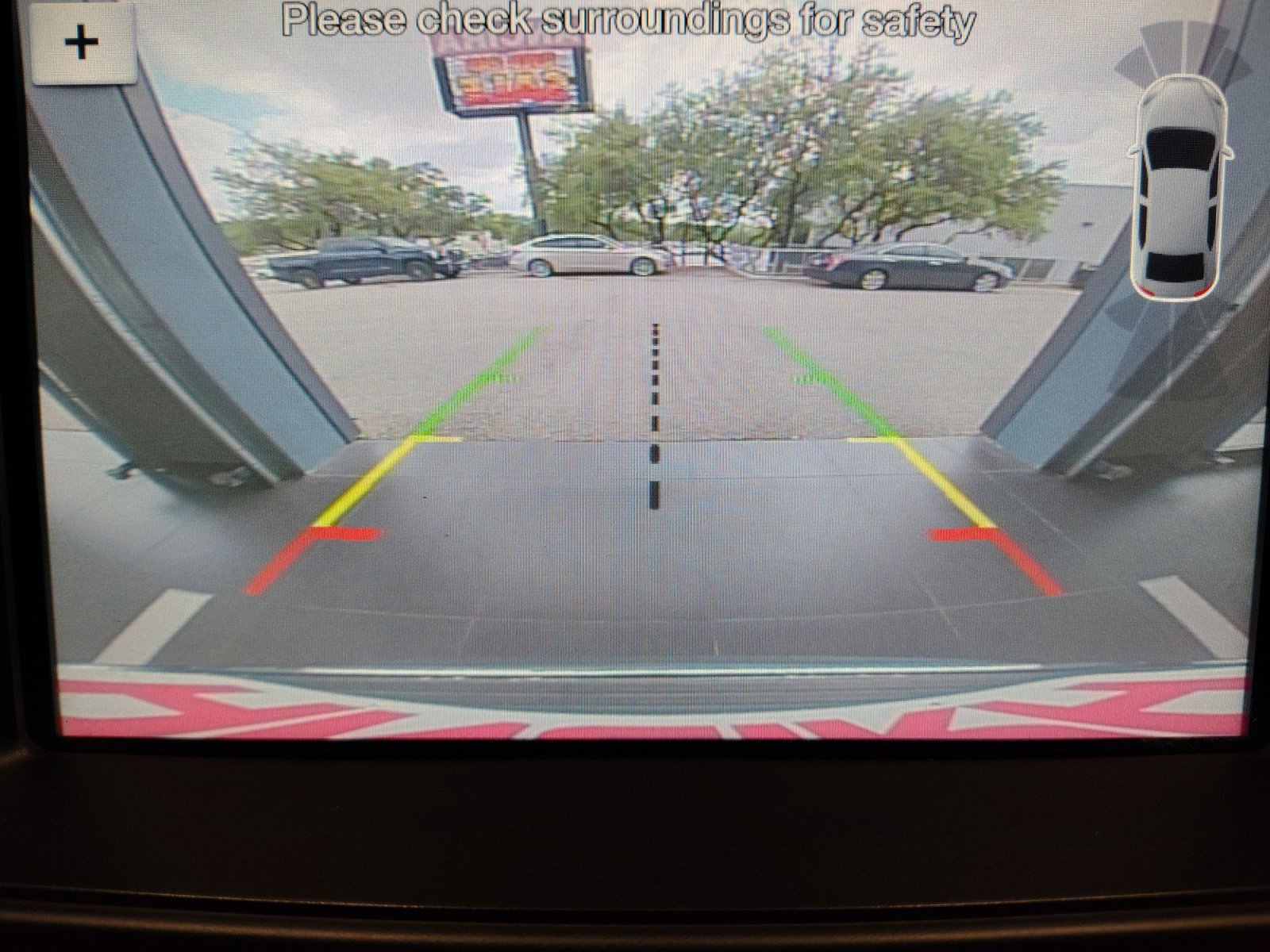 Used 2018 Ford Explorer XLT w/ Equipment Group 202A image 17