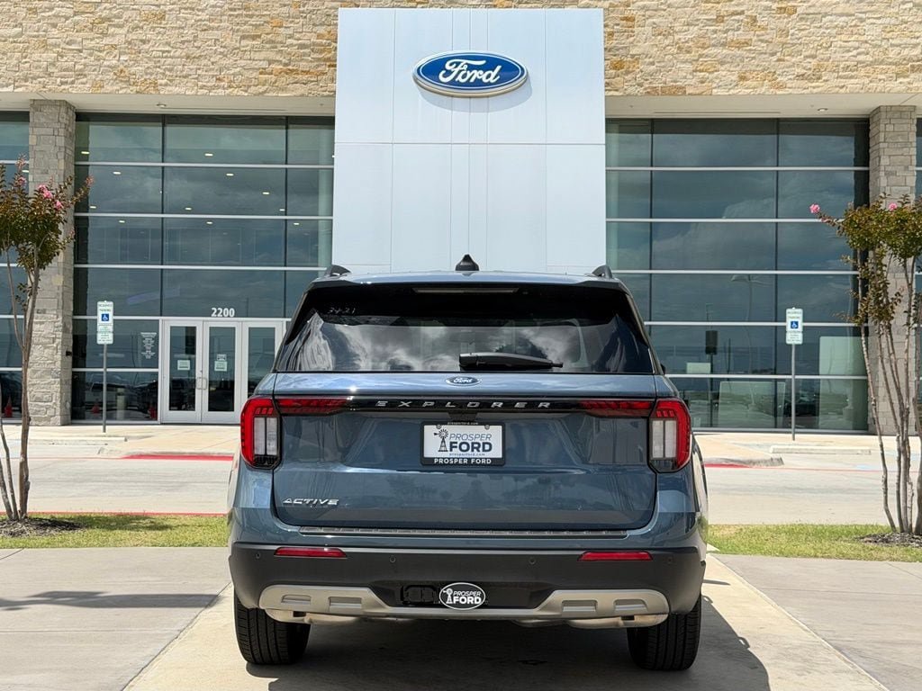 New 2026 Ford Explorer Active w/ Active Comfort Package RWD image 19