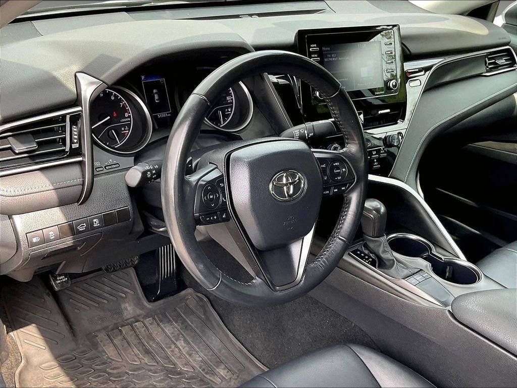 Used 2024 Toyota Camry SE FWD image 8