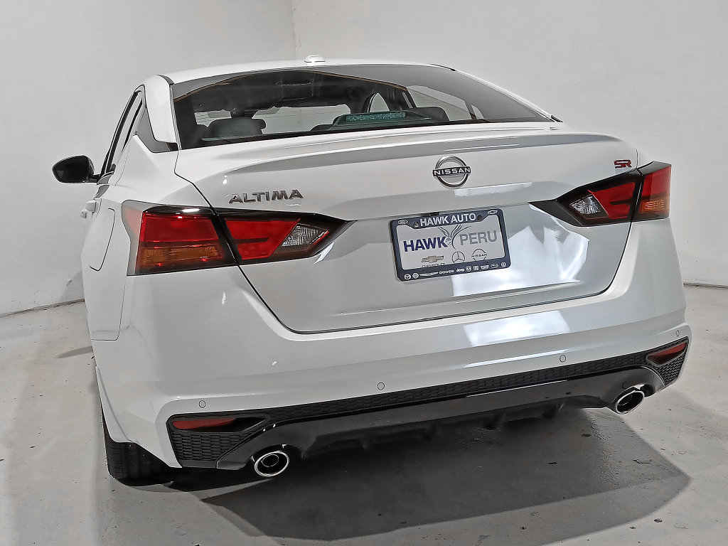 New 2026 Nissan Altima 2.5 SR w/ SR Premium Package FWD image 5