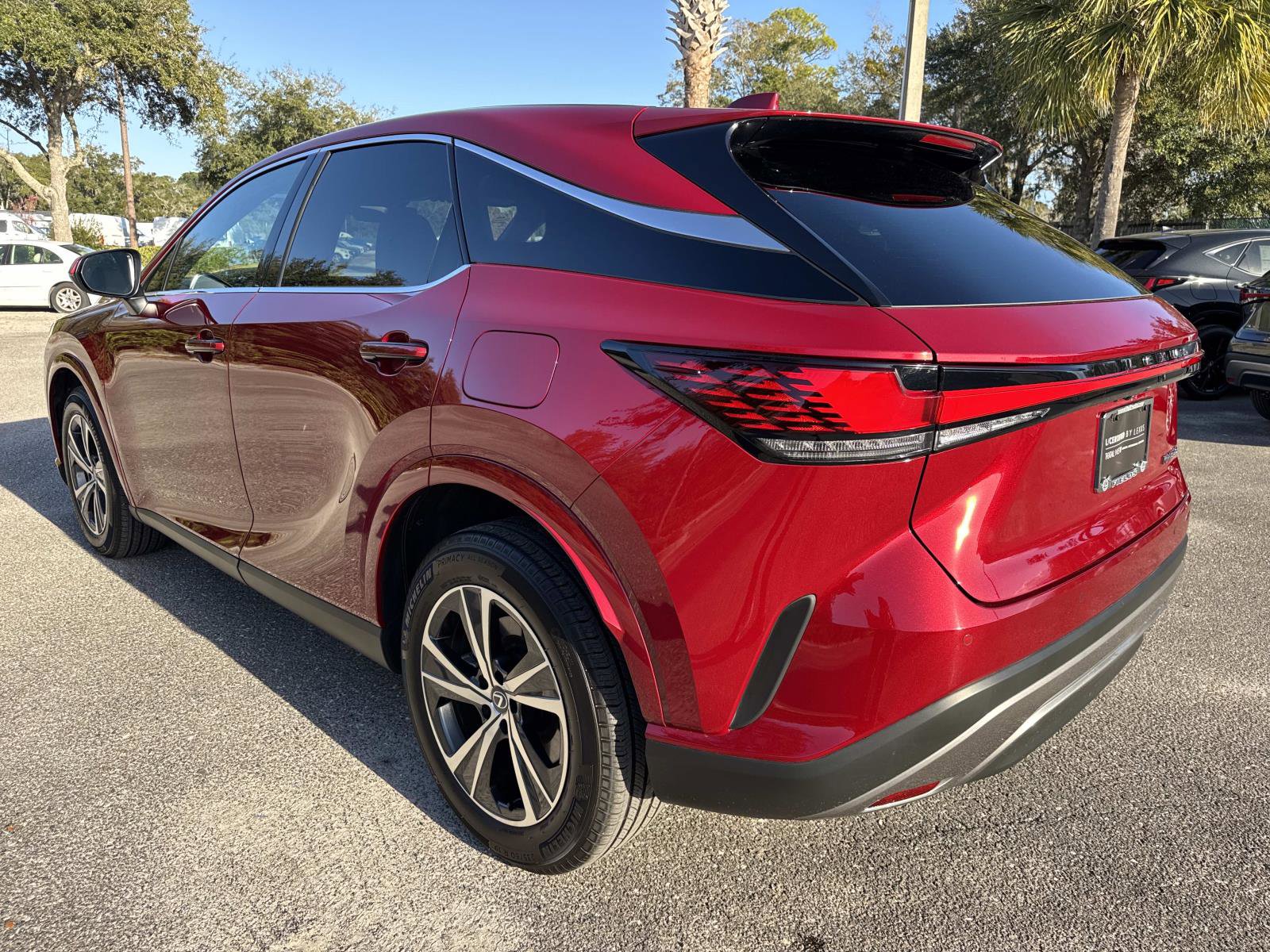 Certified 2025 Lexus RX 350 FWD image 5