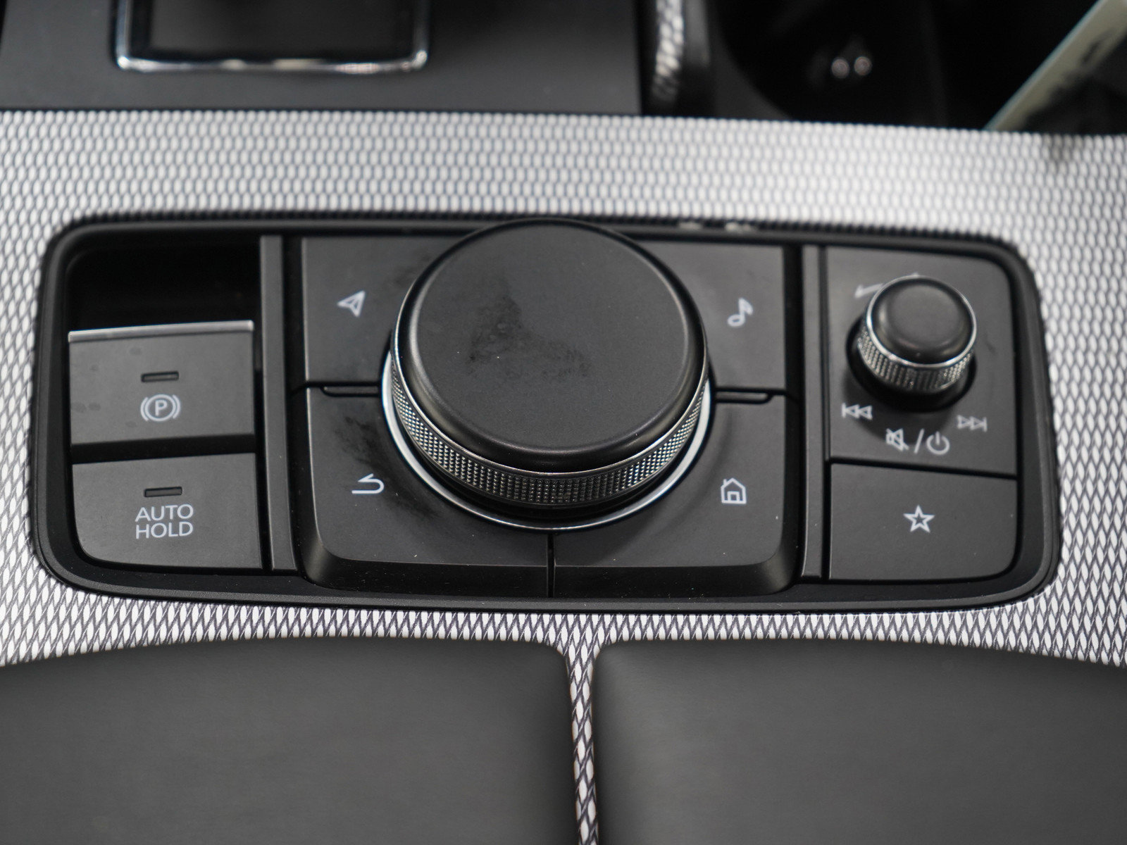 Certified 2024 MAZDA CX-90 Plug-In Hybrid w/ Preferred image 22