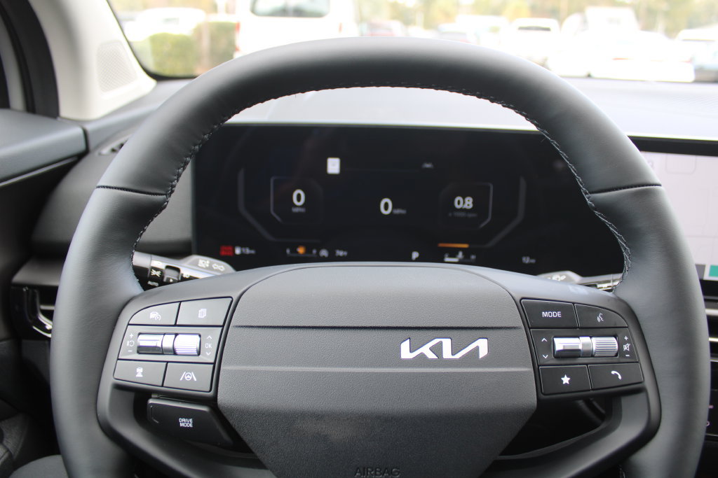 New 2027 Kia Sportage SX FWD image 27