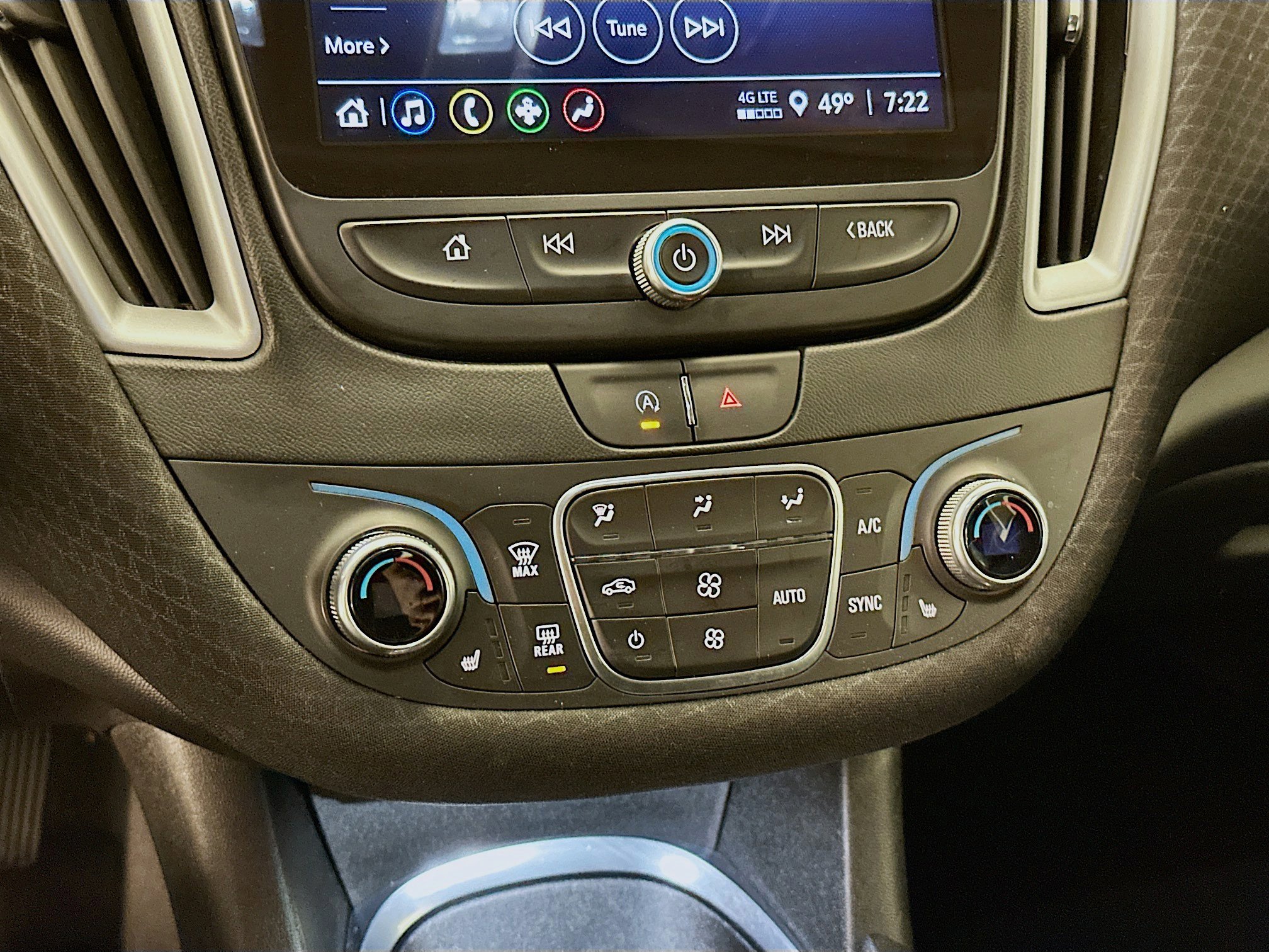 Used 2024 Chevrolet Malibu LT image 24