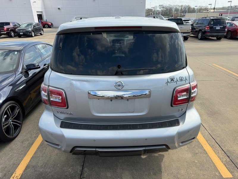 Used 2019 Nissan Armada SL w/ Premium Package AWD/4WD image 3