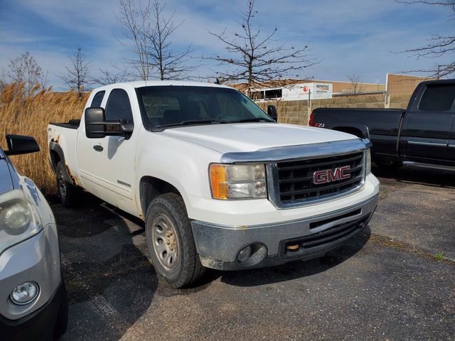 Used 2011 GMC Sierra 1500 SLE AWD/4WD image 2