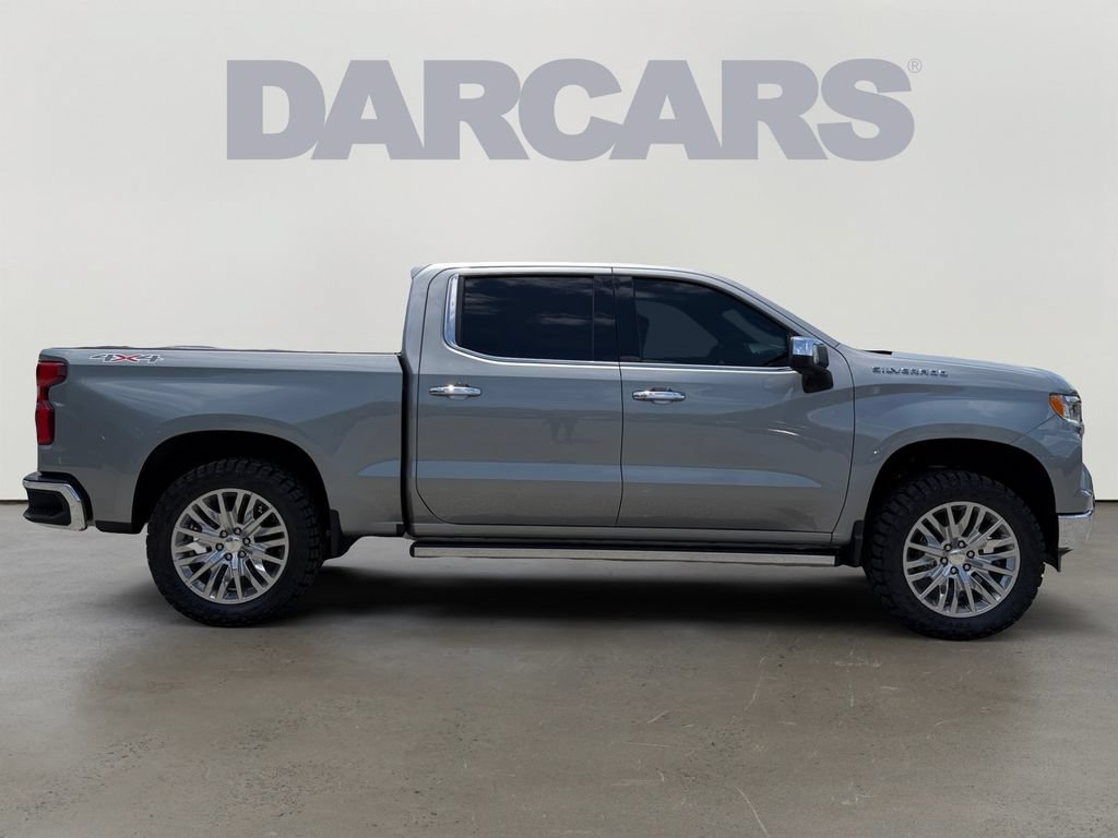 Used 2023 Chevrolet Silverado 1500 LTZ w/ LTZ Premium Package AWD/4WD image 8