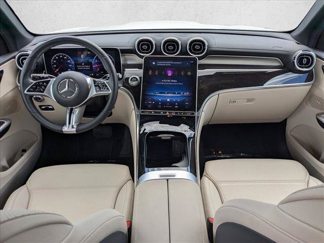 Used 2023 Mercedes-Benz GLC 300 image 16