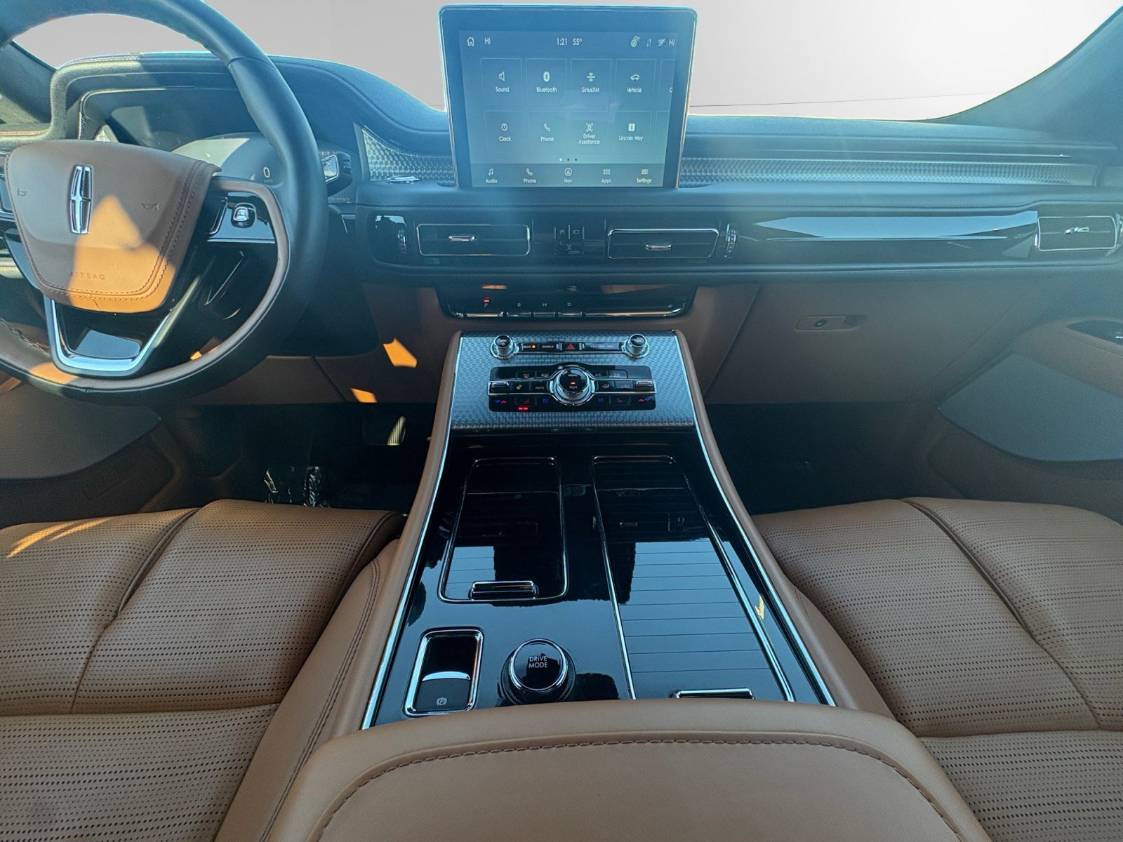 Certified 2024 Lincoln Aviator Black Label w/ Dynamic Handling Package image 11