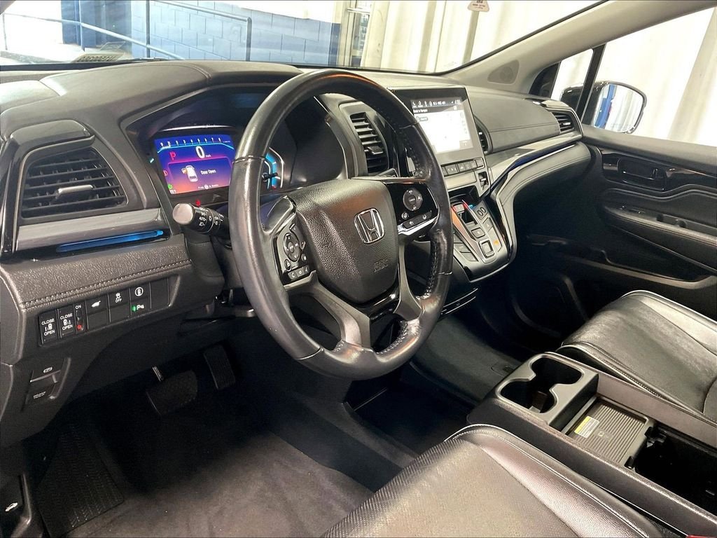 Used 2023 Honda Odyssey Elite image 8