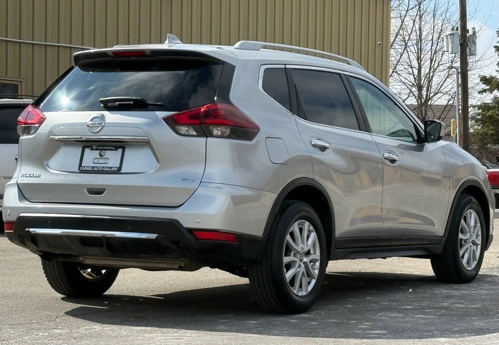 Used 2019 Nissan Rogue SV FWD image 5