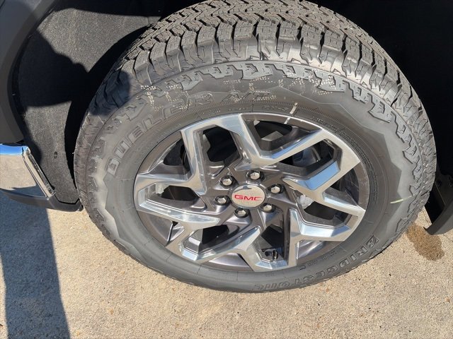 New 2026 GMC Sierra 1500 SLT image 10