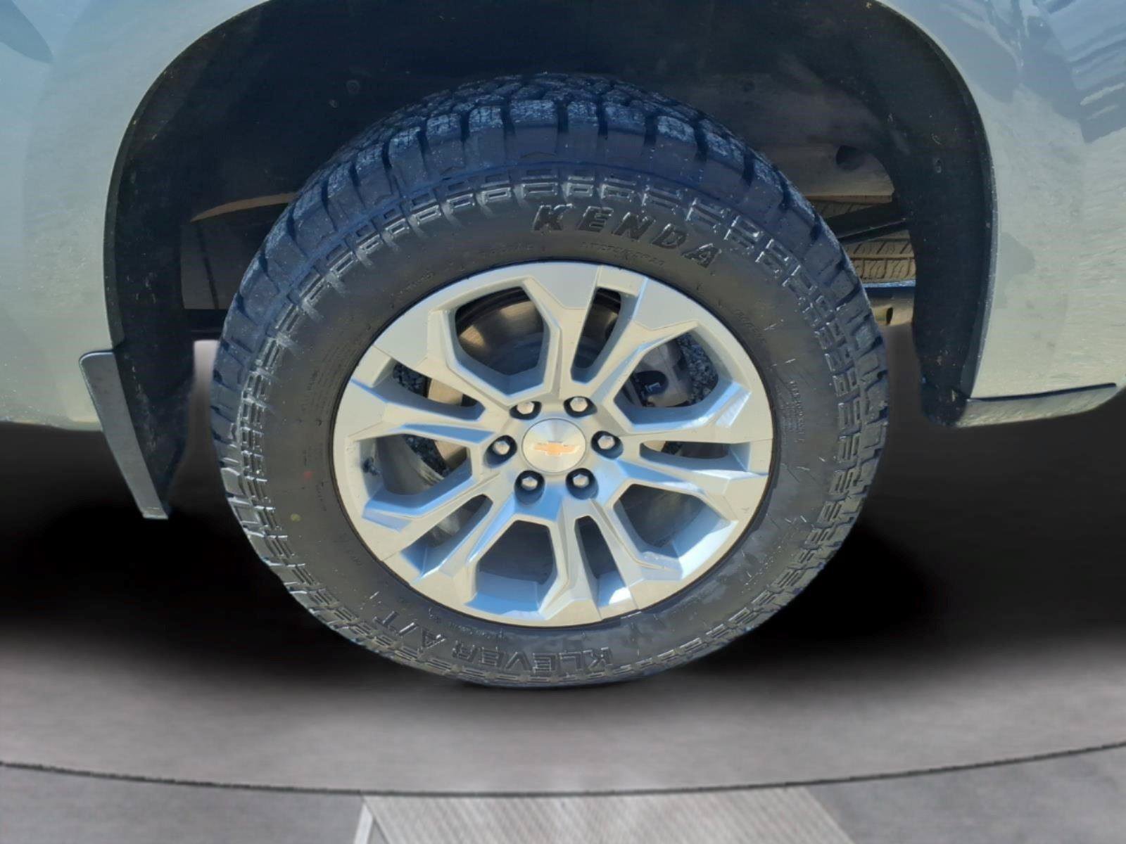 Used 2024 Chevrolet Silverado 1500 LTZ w/ LTZ Convenience Package II AWD/4WD image 10
